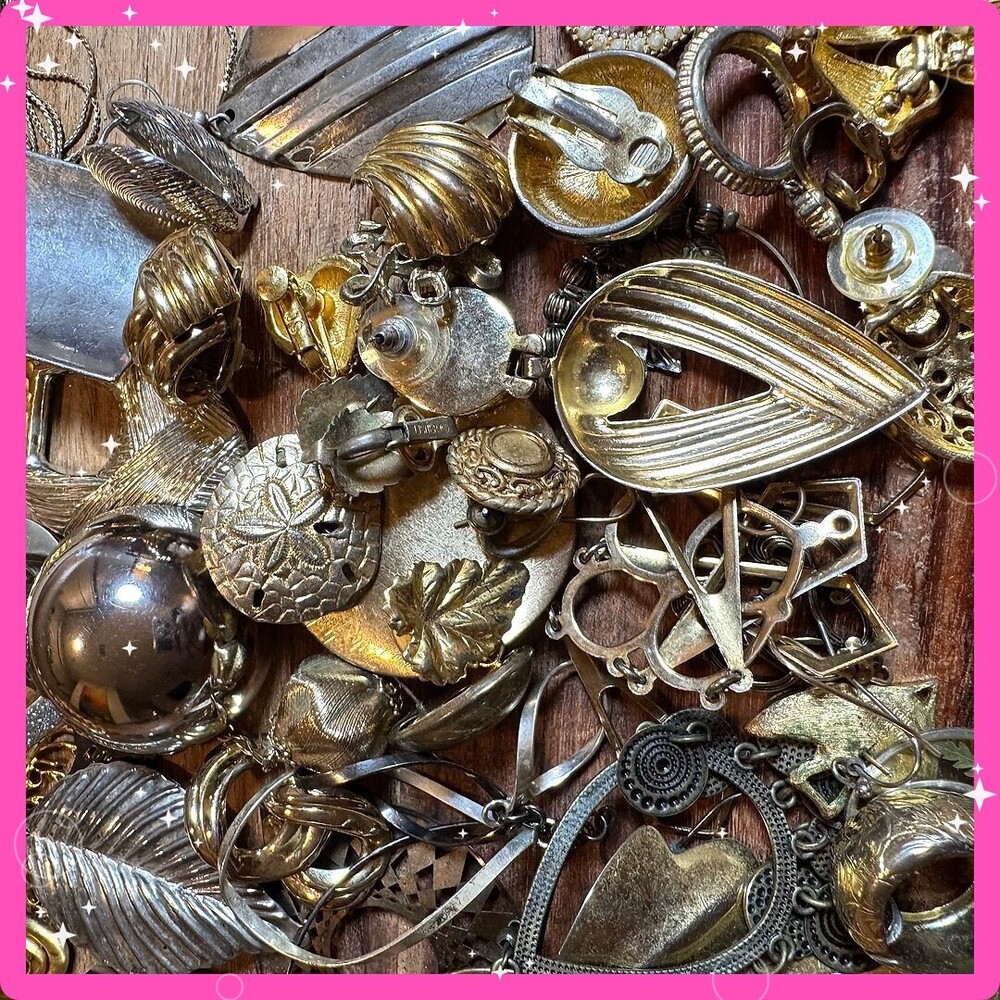 ⚜️ Vintage Jewelry Lot | Estate Mixed Metals Earrings Clips | Make offer! 🩷
